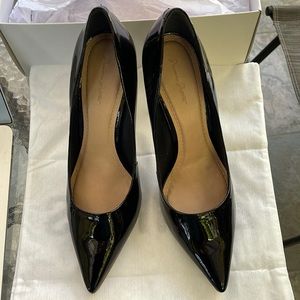 Massimo Matteo Pointy Toe Pump 17